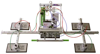 Manzelli Exential Vacuum Lifter Battery Powered 625kg 5 Pad Manual Tilt