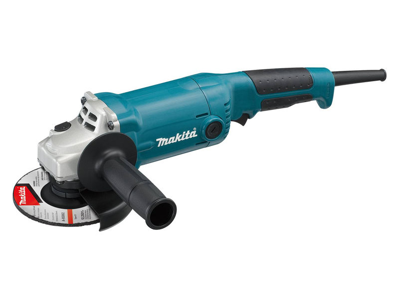 Makita 5 amp store